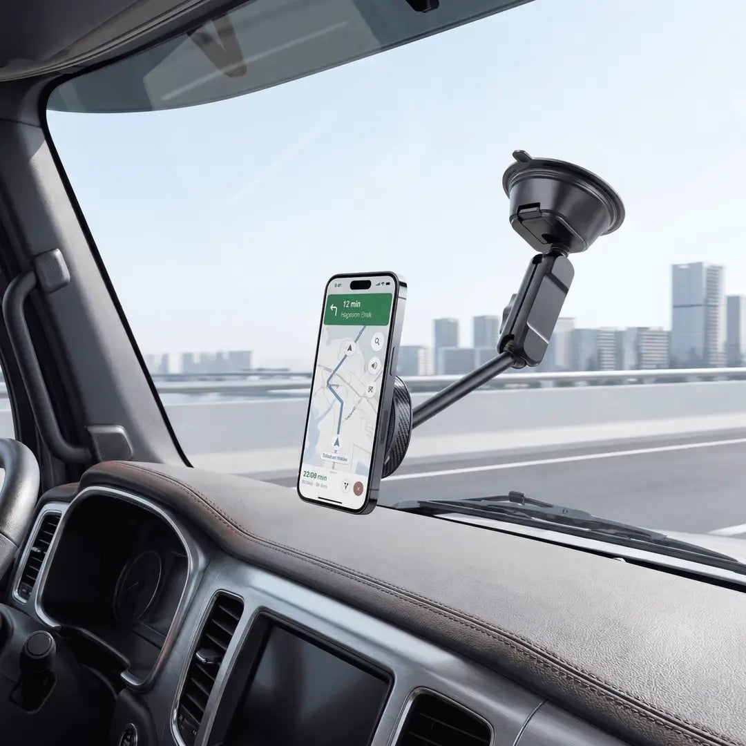 Green Lion GX-89 MagSafe Suction Car Phone Holder - Black